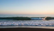 Seasonal Surfing Guide: When to Catch Jaco's Best Waves